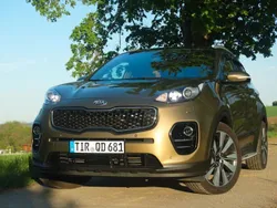 Grün Gebraucht 2017 Kia Sportage Platinum SUV | 17.990 € (Fairer Preis)