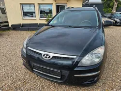 Schwarz Gebraucht 2010 Hyundai i30 Edition+ Kombi | 1.490 € (Guter Preis)