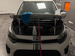 Weiß Gebraucht 2017 Kia Picanto Kleinwagen | 5.599 € (Fairer Preis)