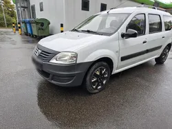 Weiß Gebraucht 2012 Dacia Logan Limousine | 1.900 € (Guter Preis)