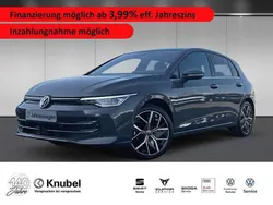Grau Gebraucht 2024 VW Golf VIII Edition Limousine | 33.880 € (Etwas zu teuer)