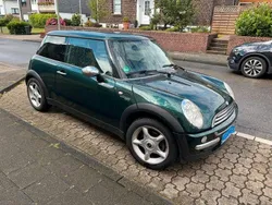 Grün Gebraucht 2004 Mini ONE Kleinwagen | 3.500 € (Fairer Preis)