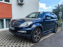 Blau Gebraucht 2015 Ssangyong (KGM) Rexton SUV | 9.990 € (Fairer Preis)