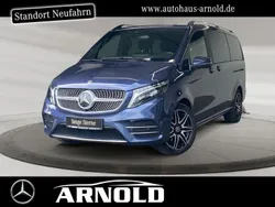 Sodalithblau Gebraucht 2024 Mercedes V300 AMG line Van / Kleinbus | 65.650 € (Guter Preis)