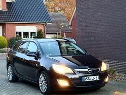 Schwarz Gebraucht 2012 Opel Astra Edition Kombi | 2.000 € (Superpreis)
