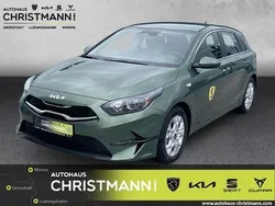 Experience green Gebraucht 2024 Kia Ceed Comfort Limousine | 21.290 € (Fairer Preis)