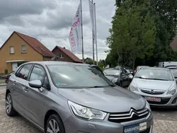Grau Gebraucht 2016 Citroën C4 Shine Limousine | 10.400 € (Etwas zu teuer)