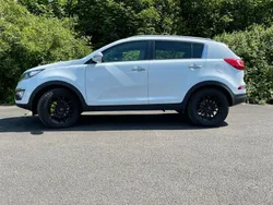 Weiß Gebraucht 2014 Kia Sportage Spirit SUV | 16.500 € (Etwas zu teuer)