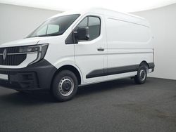 Mineralweiß Gebraucht 2025 Renault Master Van | 26.882 €