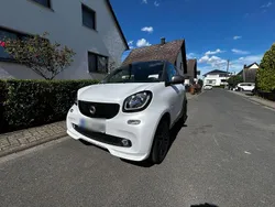 Weiß Gebraucht 2016 Smart ForTwo Coupé Brabus Xclusive Coupé | 14.800 € (Superpreis)