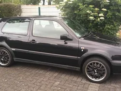 Schwarz Gebraucht 1995 VW Golf III Edition Limousine | 2.900 €