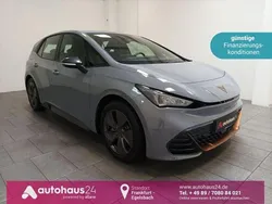 Grau Gebraucht 2024 Cupra Born Kleinwagen | 27.970 € (Guter Preis)