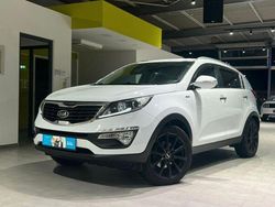 Weiß Gebraucht 2012 Kia Sportage SUV | 8.799 € (Fairer Preis)