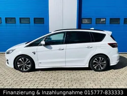 Weiß Gebraucht 2022 Ford S-MAX ST-Line Van / Kleinbus | 28.900 € (Etwas zu teuer)