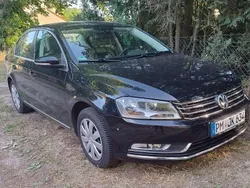 Schwarz Gebraucht 2012 VW Passat Trendline Limousine | 7.200 € (Guter Preis)