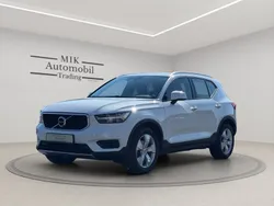 Weiß Gebraucht 2022 Volvo XC40 Momentum SUV | 24.750 € (Superpreis)