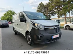 Weiß Gebraucht 2018 Opel Vivaro Van | 10.300 €