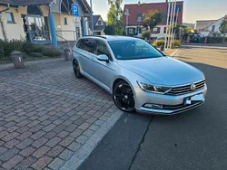 Silber Gebraucht 2015 VW Passat Comfortline Kombi | 10.599 € (Fairer Preis)