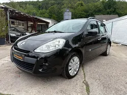 Schwarz Gebraucht 2011 Renault Clio GrandTour Expression Kombi | 3.990 €
