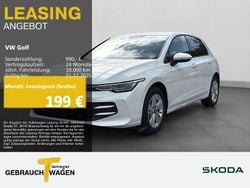 Weiß Gebraucht 2024 VW Golf VIII Life Limousine | 23.220 € (Guter Preis)