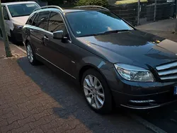Silber Gebraucht 2010 Mercedes C250 Kombi | 10.000 € (Teuer)