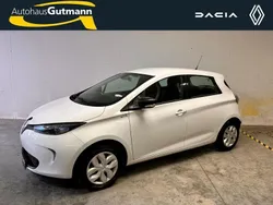 Weiß Gebraucht 2018 Renault Zoe Life Kleinwagen | 9.990 € (Fairer Preis)