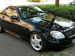 Schwarz Gebraucht 1999 Mercedes SLK200 AMG Cabrio | 2.950 € (Guter Preis)