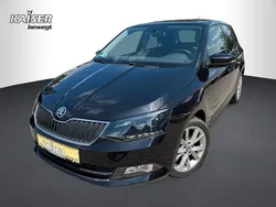 Schwarz Gebraucht 2016 Skoda Fabia Joy Limousine | 7.990 € (Fairer Preis)