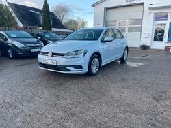 Silber Gebraucht 2018 VW Golf VII Trendline Limousine | 12.490 € (Fairer Preis)