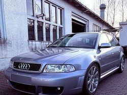 Silber Gebraucht 2001 Audi RS4 Sport Kombi | 42.999 € (Fairer Preis)