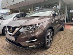 Braun Gebraucht 2021 Nissan Qashqai Zama SUV | 19.990 € (Teuer)