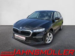 Schwarz Neu 2025 Skoda Scala Essence Kleinwagen | 24.550 € (Teuer)