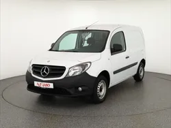 Weiß Gebraucht 2019 Mercedes Citan 109 | 15.990 €
