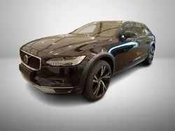 Schwarz Gebraucht 2024 Volvo V90 CC Ultimate Kombi | 54.890 € (Etwas zu teuer)