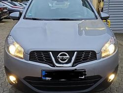 Silber Gebraucht 2012 Nissan Qashqai SUV | 9.000 € (Fairer Preis)