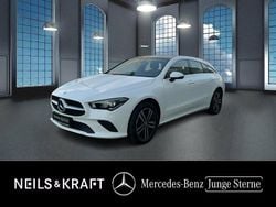 Weiß Gebraucht 2022 Mercedes CLA250e Shooting Brake Kombi | 25.290 € (Superpreis)