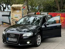 Schwarz Gebraucht 2011 Audi A3 S-Line Limousine | 8.300 € (Fairer Preis)