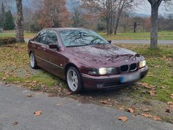 Rot Gebraucht 1999 BMW 528 Limousine | 4.999 € (Etwas zu teuer)