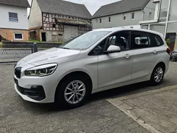 Weiß Gebraucht 2019 BMW 216 Gran Tourer Van / Kleinbus | 11.900 € (Guter Preis)