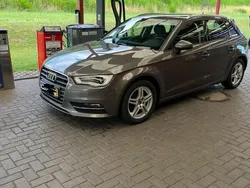 Grau Gebraucht 2015 Audi A3 Sportback Ambiente Kleinwagen | 10.200 € (Guter Preis)