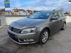 Braun Gebraucht 2012 VW Passat Limousine | 2.999 € (Superpreis)