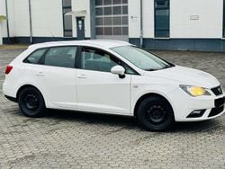 Weiß Gebraucht 2015 Seat Ibiza ST Kombi | 7.510 € (Teuer)
