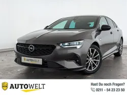Mondstein grau/e:vulkan grau Gebraucht 2022 Opel Insignia Ultimate Limousine | 25.560 € (Fairer Preis)