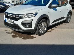 Weiß Gebraucht 2023 Dacia Sandero Expression Limousine | 11.900 € (Guter Preis)