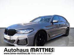 Grau Gebraucht 2023 BMW 540 M Sport Kombi | 50.950 € (Guter Preis)