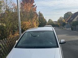 Grau Gebraucht 2005 Opel Meriva Van / Kleinbus | 2.000 € (Guter Preis)