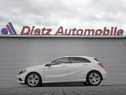 Weiss (metallic) Gebraucht 2013 Mercedes A180 Limousine | 9.800 € (Guter Preis)