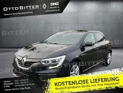 Blackpearlschwarz Gebraucht 2018 Renault Mégane IV Play Limousine | 12.945 € (Fairer Preis)