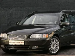 Grün Gebraucht 2006 Volvo V70 Kombi | 7.990 € (Teuer)