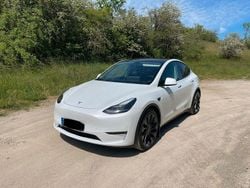 Weiß Gebraucht 2022 Tesla Model Y Performance SUV | 33.800 € (Superpreis)